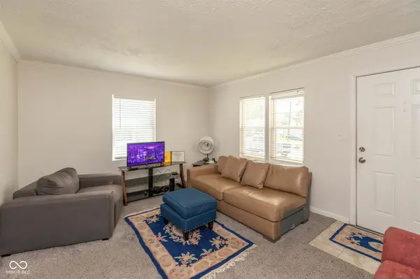 3743 Crescent AVE, Indianapolis, IN 46208