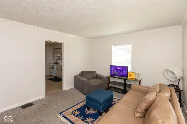 3743 Crescent AVE, Indianapolis, IN 46208