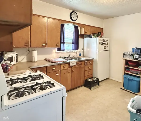 3205 E Jackson ST, Muncie, IN 47303