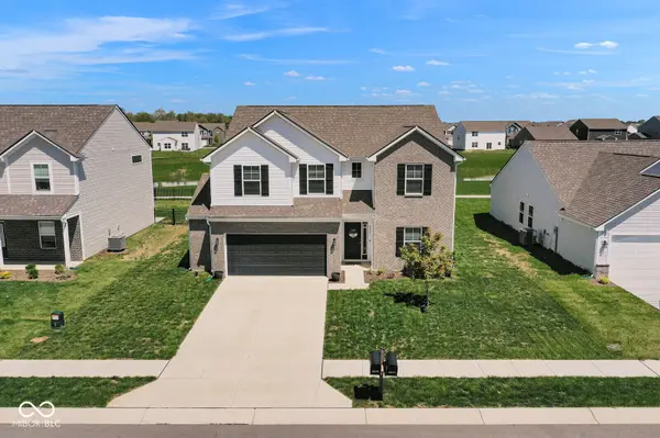 8346 Juniper LN, Pendleton, IN 46064