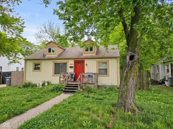3823 Rockville RD, Indianapolis, IN 46222