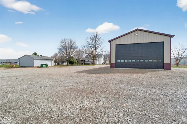 2440 N Buck Creek RD, Greenfield, IN 46140