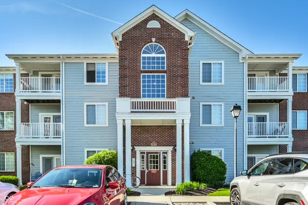 5019 Amber Creek PL #208, Indianapolis, IN 46237