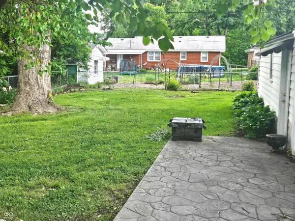 347 S Fern ST, Sellersburg, IN 47172