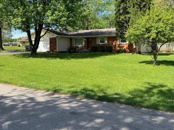 480 McCarty DR, Greenwood, IN 46142