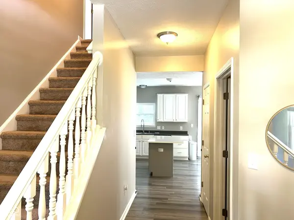 10058 Three Star CT, Avon, IN 46123