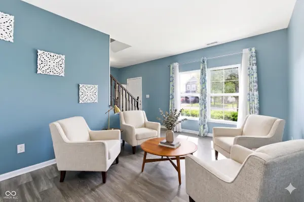 8701 N Dresden DR, Mccordsville, IN 46055