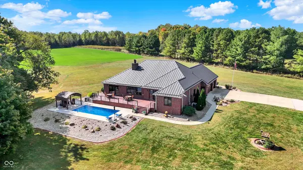 940 E County Road 825 N, Bainbridge, IN 46105