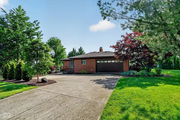 2202 Fairhope DR, Indianapolis, IN 46227