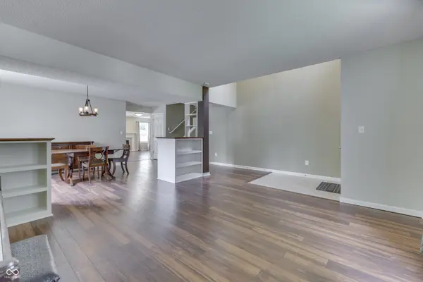 8017 Wildcat Run LN, Indianapolis, IN 46239