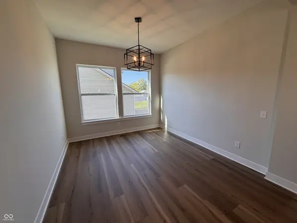 15943 Vitalize RUN, Fishers, IN 46040