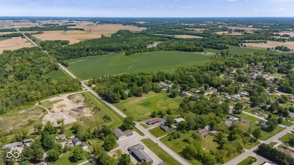 2200 N Ewing ST, Seymour, IN 47274