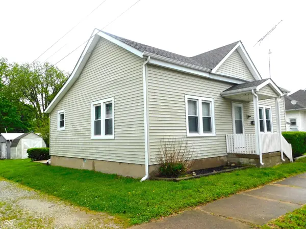 114 W Hendricks ST, Greensburg, IN 47240