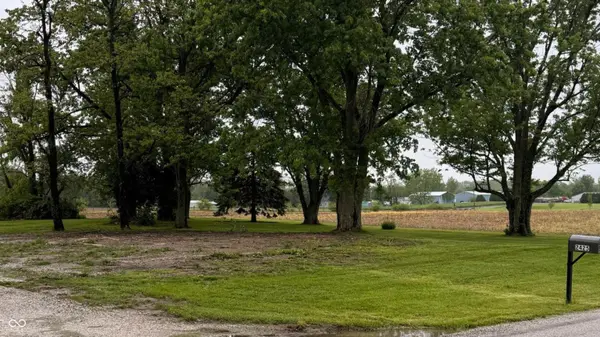 2425 E County Road 150 S, Danville, IN 46122