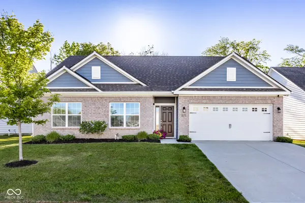 571 Coronado PL, Greenwood, IN 46143