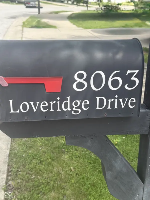 8063 Loveridge DR, Indianapolis, IN 46268