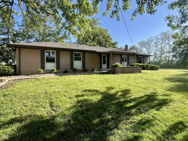 651 S Coal Creek DR, Hillsboro, IN 47949