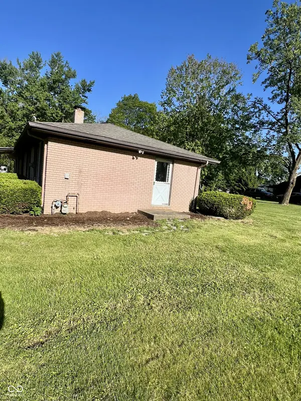 651 S Coal Creek DR, Hillsboro, IN 47949