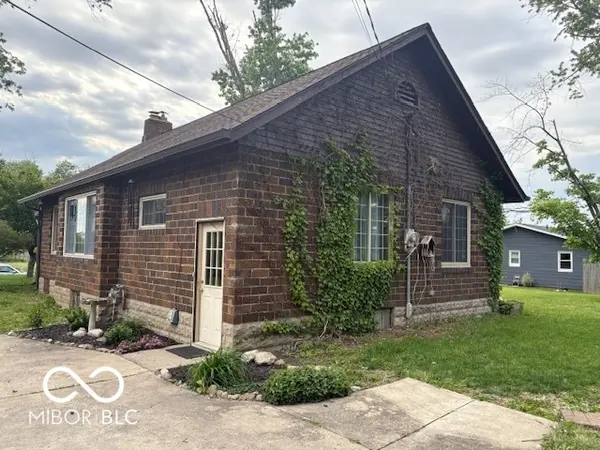 227 Franklin ST, Pendleton, IN 46064