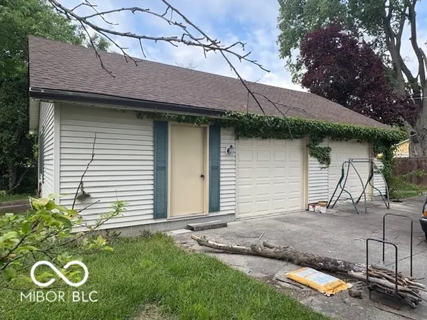 227 Franklin ST, Pendleton, IN 46064