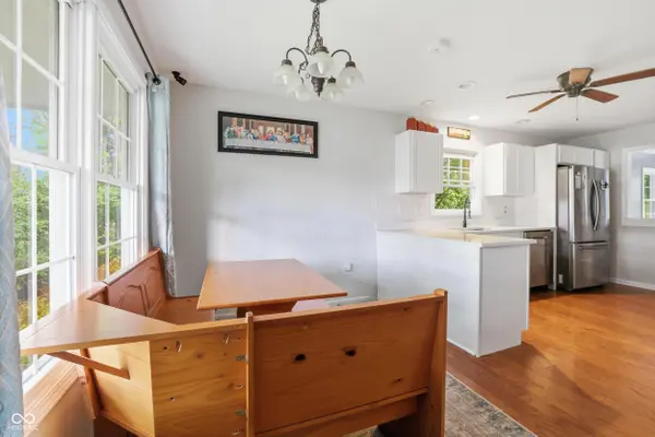 312 Jefferson VLY, Coatesville, IN 46121