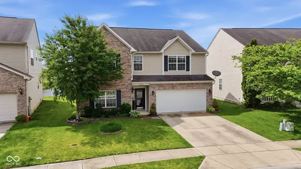 11095 Cool Winds WAY, Fishers, IN 46037