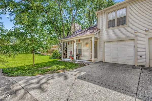 7963 Valley Farms CT, Indianapolis, IN 46214