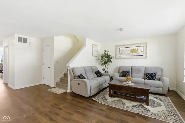 5241 Basin Park DR, Indianapolis, IN 46239