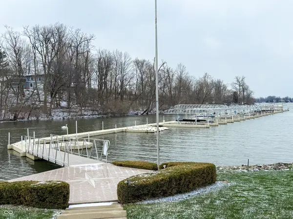 12096 Sail Place DR, Indianapolis, IN 46256