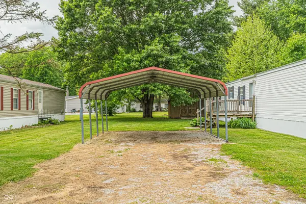 355 Gentlemen PL, Cloverdale, IN 46120