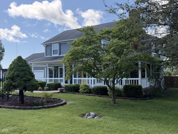 809 W Pearl ST, Trafalgar, IN 46181
