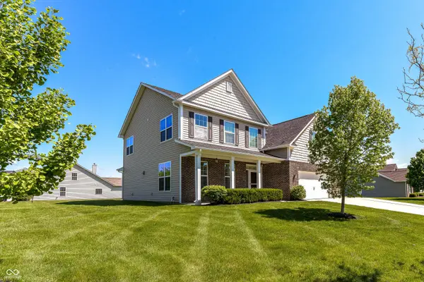 11888 Logan Hunter TRL, Noblesville, IN 46060