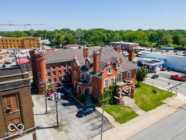 215 E 3rd ST, Marion, IN 46952