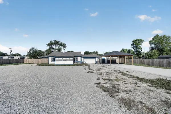 320 Peach Tree LN, Indianapolis, IN 46219