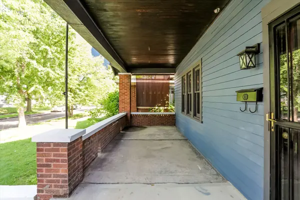 21 N Bosart AVE, Indianapolis, IN 46201