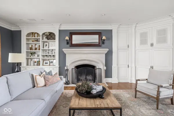 42 Monahan RD, Zionsville, IN 46077