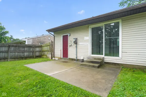 5434 Norcroft DR, Indianapolis, IN 46221
