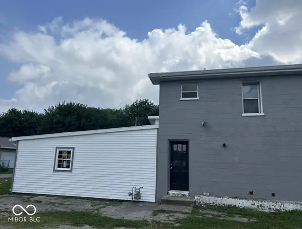 2702 Broad ST, New Castle, IN 47362