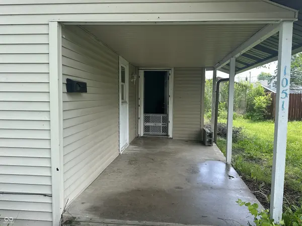 1051 John ST, Frankfort, IN 46041