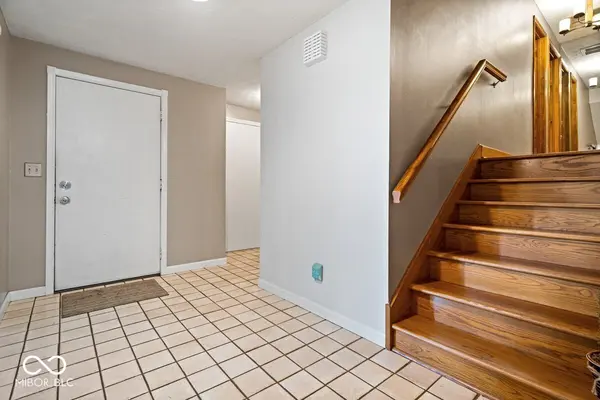 1010 Porto Bello ST, Pendleton, IN 46064