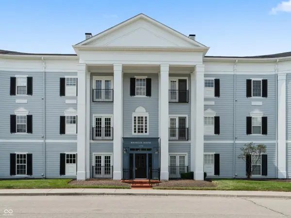 12926 University CRES #2C, Carmel, IN 46032