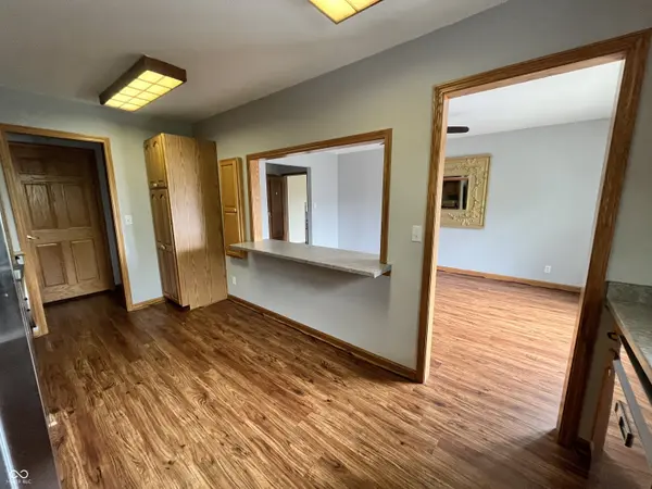 354 Hunters LN #APT C, Carmel, IN 46032