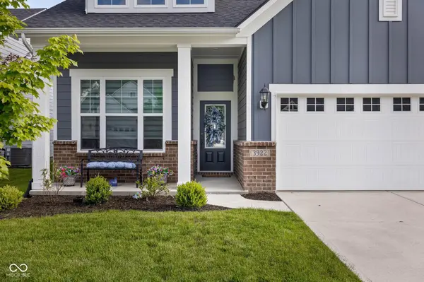 3922 Holly Brook DR, Westfield, IN 46062