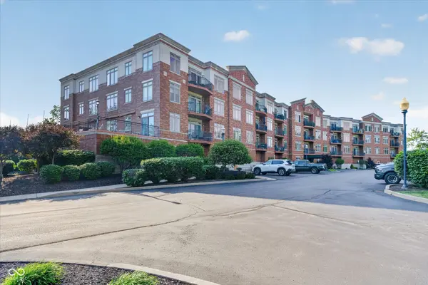 20971 Shoreline CT #215, Noblesville, IN 46062