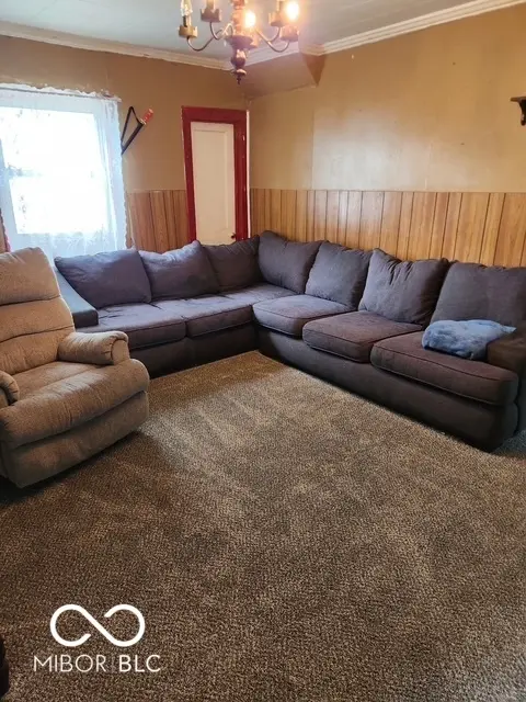 306 N Fulton ST, Parker City, IN 47368