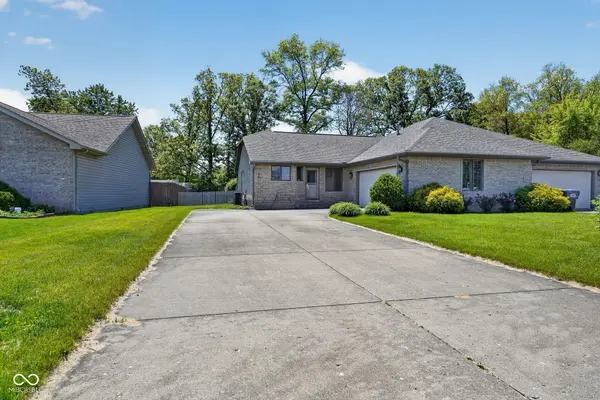 8307 W Ashford LN, Muncie, IN 47304
