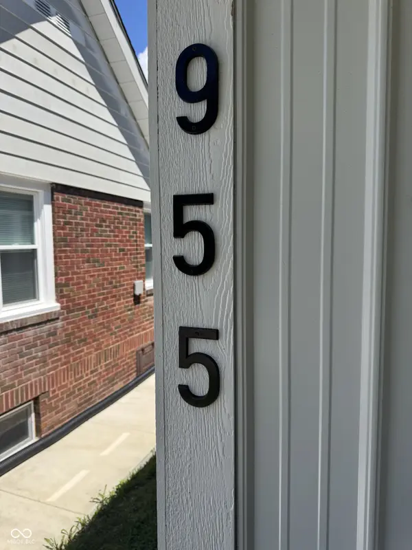 955 N Bosart AVE, Indianapolis, IN 46201