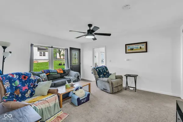 422 W Center ST, Brazil, IN 47834
