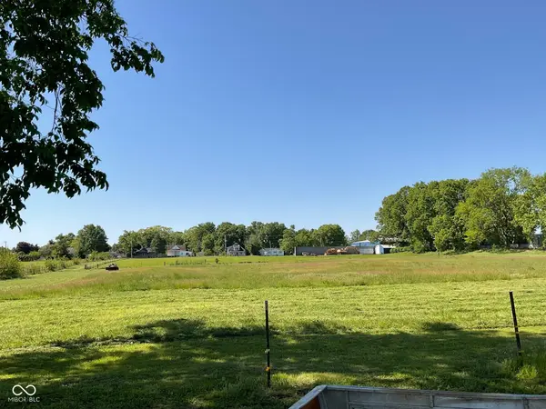 1550 N East ST, Montezuma, IN 47862