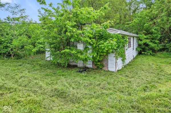 8821 Ogden Dunes DR, Camby, IN 46113